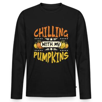 chilling with my pumpkins - Männer Premium Bio Langarmshirt - Schwarz - Vorne - Nico (187cm)