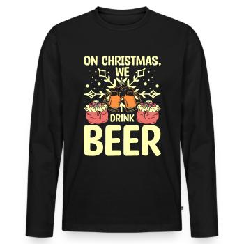 On christmas we drink beer - Männer Premium Bio Langarmshirt - Schwarz - Vorne - Nico (187cm)