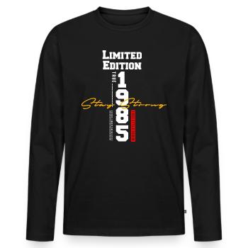 Limited Edition Stay Strong Retro Design - Männer Premium Bio Langarmshirt - Schwarz - Vorne - Nico (187cm)