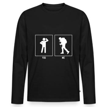 Du - Ich - Wandernder Mann Solo - Männer Premium Bio Langarmshirt - Schwarz - Vorne - Nico (187cm)