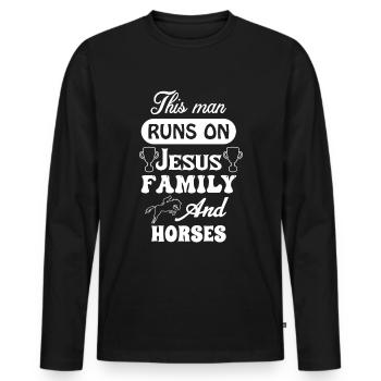 Dieser Mann läuft auf Jesus Familie und Pferden - - Männer Premium Bio Langarmshirt - Schwarz - Vorne - Nico (187cm)