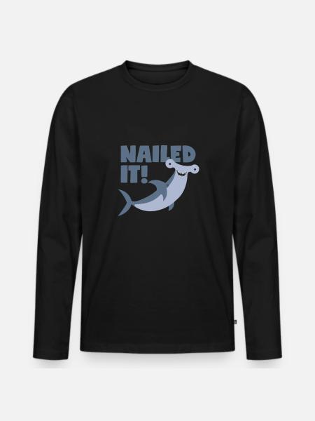 Hammerhead pun: "Nailed It!" - Men's Premium Organic Long Sleeve Shirt - black
