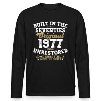 Built in the seventies 1977 45. Geburtstag Herren - Männer Premium Bio Langarmshirt - Schwarz - Vorne - Nico (187cm)