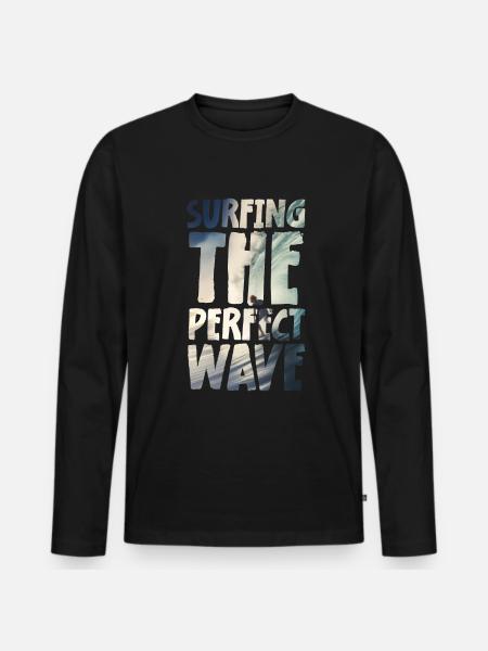 Surfing The Perfect Wave - Männer Premium Bio Langarmshirt - Schwarz