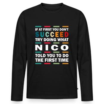 Nico Name Design - Männer Premium Bio Langarmshirt - Schwarz - Vorne - Nico (187cm)