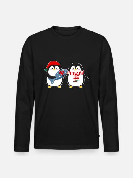 Cute penguins with gift - Men's Premium Organic Long Sleeve Shirt - black