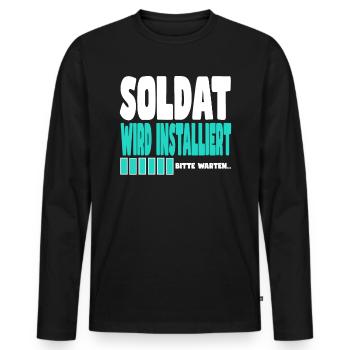 Soldat wird installiert - Männer Premium Bio Langarmshirt - Schwarz - Vorne - Nico (187cm)
