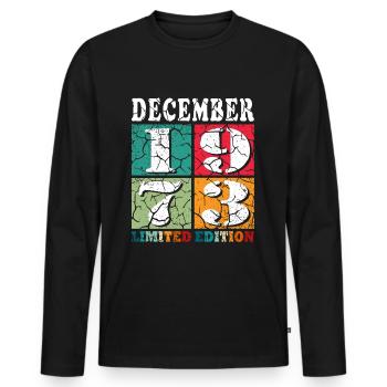 Décembre 1973 Anniversaire Décembre 1973 Décembre - T-shirt manches longues Premium bio Homme - noir - Devant - Nico (187cm)