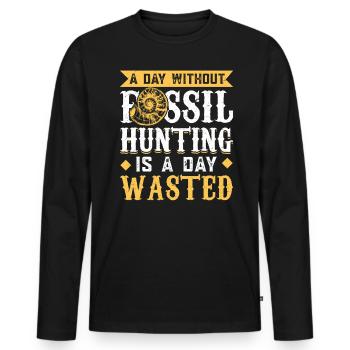No days without fossil hunting - Fossil Hunter - Men's Premium Organic Long Sleeve Shirt - black - Front - Nico (187cm)