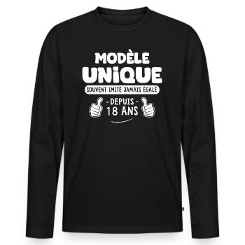 anniversaire 18 ans modèle unique -18 ans majorité - T-shirt manches longues Premium bio Homme - noir - Devant - Nico (187cm)