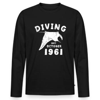Anniversaire du plongeur - Plongée depuis octobre 1961 - T-shirt manches longues Premium bio Homme - noir - Devant - Nico (187cm)