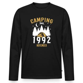Date de naissance : Camping depuis novembre 1992 Camping - T-shirt manches longues Premium bio Homme - noir - Devant - Nico (187cm)