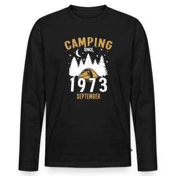 Date de naissance : Camping depuis septembre 1973 Camping - T-shirt manches longues Premium bio Homme - noir - Devant - Nico (187cm)