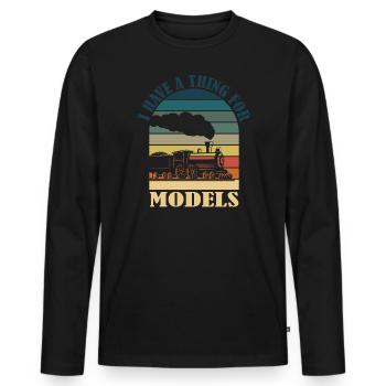 Ich Habe Eine Sache Für Models Dampflokomotive - Männer Premium Bio Langarmshirt - Schwarz - Vorne - Nico (187cm)
