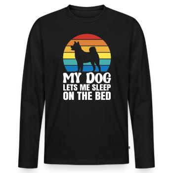 My dog lets me sleep on the bed - Men's Premium Organic Long Sleeve Shirt - black - Front - Nico (187cm)