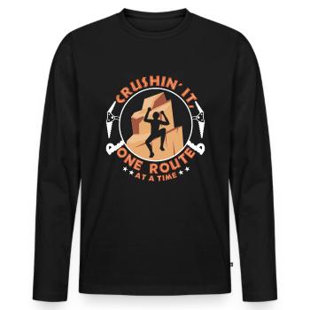 Crushin' it, one route at a time - Men's Premium Organic Long Sleeve Shirt - black - Front - Nico (187cm)