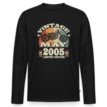 Born in May 2005 - 18 years old - Men's Premium Organic Long Sleeve Shirt - black - Front - Nico (187cm)