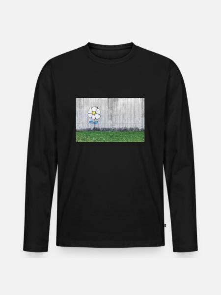 Graffiti of a daisy - Men's Premium Organic Long Sleeve Shirt - black