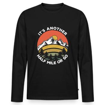 Retro Another Mile Hike Hiker Mountain Camping - Männer Premium Bio Langarmshirt - Schwarz - Vorne - Nico (187cm)