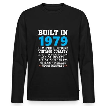 Erbaut im Jahre 1979 - Built in 1979 - Männer Premium Bio Langarmshirt - Schwarz - Vorne - Nico (187cm)
