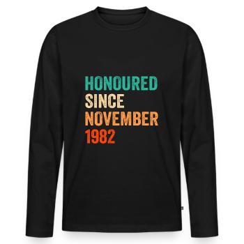 Birthday November 1982 Vintage Design - Men's Premium Organic Long Sleeve Shirt - black - Front - Nico (187cm)