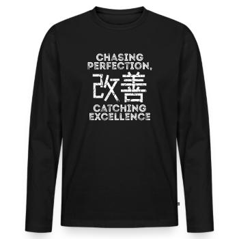 Kaizen-Mindset auf der Jagd nach Perfektion - Männer Premium Bio Langarmshirt - Schwarz - Vorne - Nico (187cm)