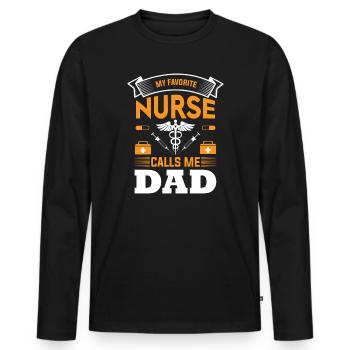 Mon infirmière préférée m’appelle papa - T-shirt manches longues Premium bio Homme - noir - Devant - Nico (187cm)