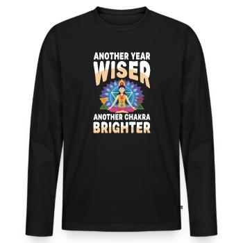 Une année de plus, plus sage, un autre chakra plus brillant, yoga - T-shirt manches longues Premium bio Homme - noir - Devant - Nico (187cm)