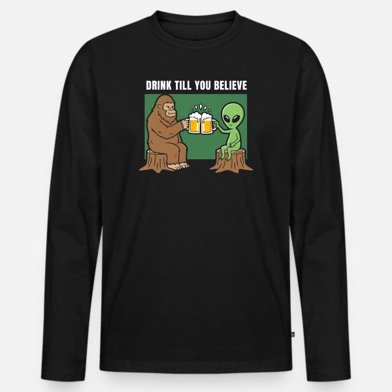 Prost mit Alien und Sasquatch - Männer Premium Bio Langarmshirt - Schwarz