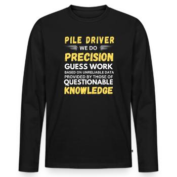 Tapis à pieux Nous faisons du travail de précision avec des devinettes - T-shirt manches longues Premium bio Homme - noir - Devant - Nico (187cm)