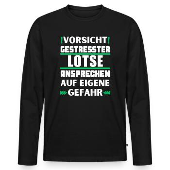 Gestresster Lotse nicht ansprechen! - Männer Premium Bio Langarmshirt - Schwarz - Vorne - Nico (187cm)