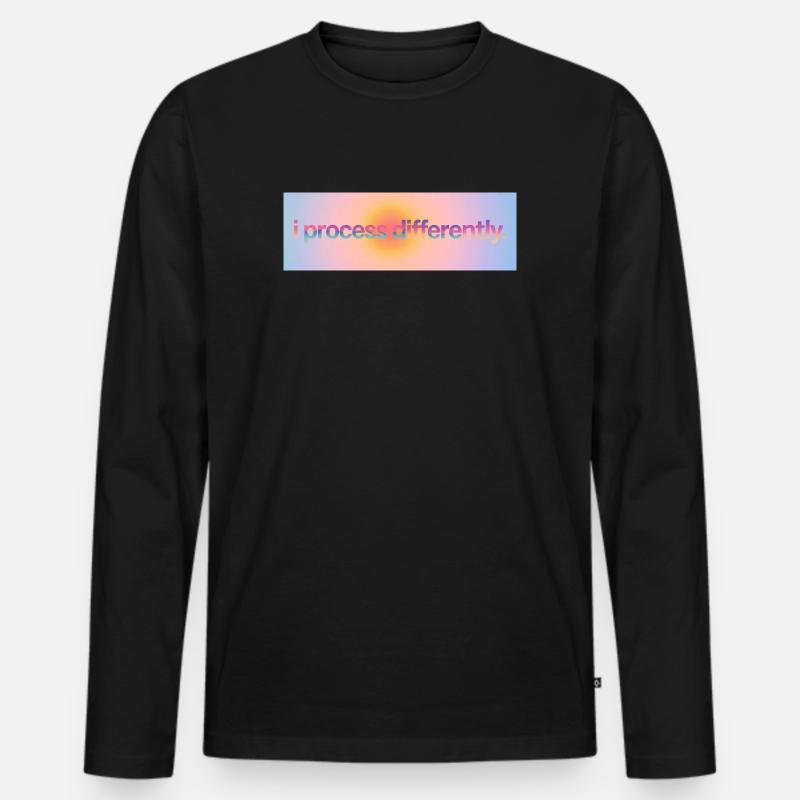I process differently - Männer Premium Bio Langarmshirt - Schwarz