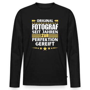 Photographe mûri à la perfection - T-shirt manches longues Premium bio Homme - noir - Devant - Nico (187cm)