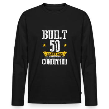 Built 50 Years Ago Shirt 1973 - Männer Premium Bio Langarmshirt - Schwarz - Vorne - Nico (187cm)
