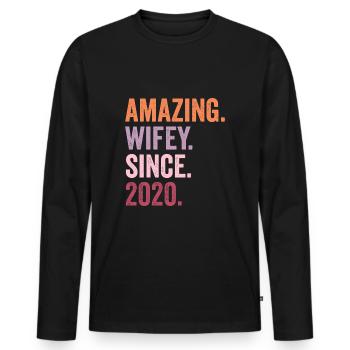 Amazing Wifey Since 2020 - Men's Premium Organic Long Sleeve Shirt - black - Front - Nico (187cm)