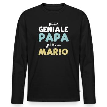 Dieser Geniale Papa Gehört Zu Mario - Männer Premium Bio Langarmshirt - Schwarz - Vorne - Nico (187cm)