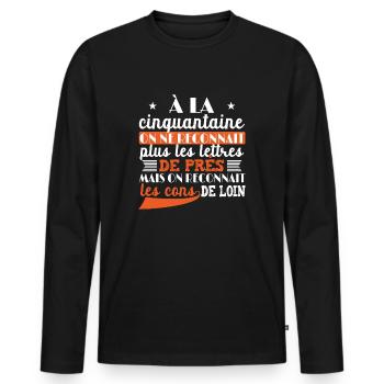 t-shirt anniversaire 50 ans cadeau humour - T-shirt manches longues Premium bio Homme - noir - Devant - Nico (187cm)