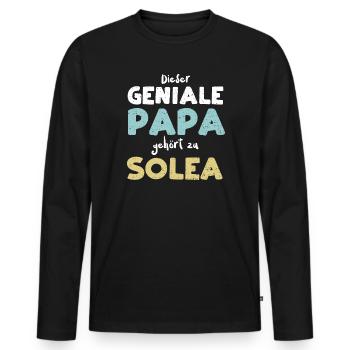 Dieser Geniale Papa Gehört Zu Solea - Männer Premium Bio Langarmshirt - Schwarz - Vorne - Nico (187cm)