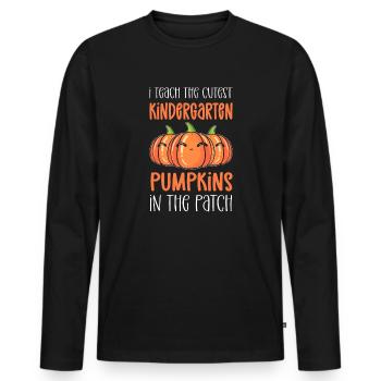 I teach the sweetest kindergarten pumpkins - Men's Premium Organic Long Sleeve Shirt - black - Front - Nico (187cm)