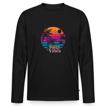 1982 Vintage Vibes - Men's Premium Organic Long Sleeve Shirt - black - Front - Nico (187cm)
