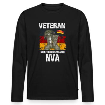 Stolzer NVA Veteran der DDR Armee - Männer Premium Bio Langarmshirt - Schwarz - Vorne - Nico (187cm)