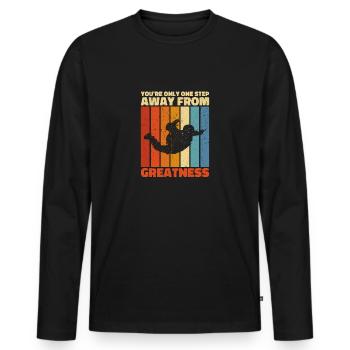 Sie sind nur einen Schritt von der Größe entfernt. Fallschirmspringer - Männer Premium Bio Langarmshirt - Schwarz - Vorne - Nico (187cm)