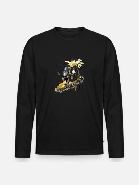 Beer hike in the mountains - Men's Premium Organic Long Sleeve Shirt - black