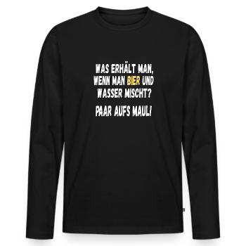 Was erhält man, wenn man Bier und Wasser mischt? - Männer Premium Bio Langarmshirt - Schwarz - Vorne - Nico (187cm)