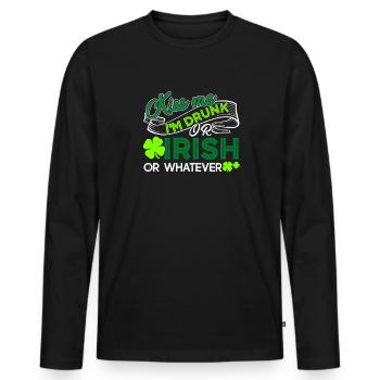 St Patrick's Day Kiss Me I am Irish - Men's Premium Organic Long Sleeve Shirt - black - Front - Nico (187cm)
