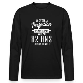 t-shirt 82 ans / anniversaire 82 ans / j'ai 82 ans - T-shirt manches longues Premium bio Homme - noir - Devant - Nico (187cm)