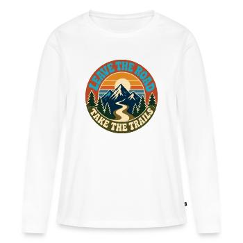 Leave the Road Take the Trails Design - Frauen Premium Bio Langarmshirt - Weiß - Vorne - Julia (174cm)