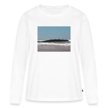 Pêcheurs sur une île rocheuse - T-shirt manches longues Premium bio Femme - blanc - Devant - Julia (174cm)
