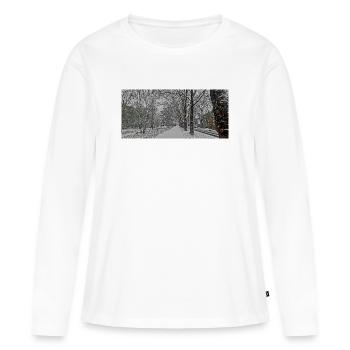 Avenue d’hiver sous la neige - T-shirt manches longues Premium bio Femme - blanc - Devant - Julia (174cm)