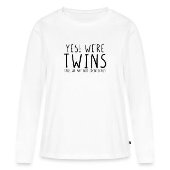Yes we are twins no we are not identical - Frauen Premium Bio Langarmshirt - Weiß - Vorne - Julia (174cm)